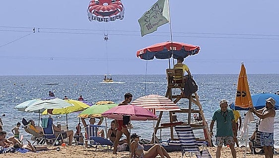 Tourism in Spain maintains momentum in November, with almost 100 million visitors in 2025