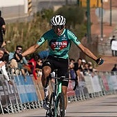 Spaniard Diego Urairte (Kern Pharma) winning a stage this year in Alhaurín de la Torre.