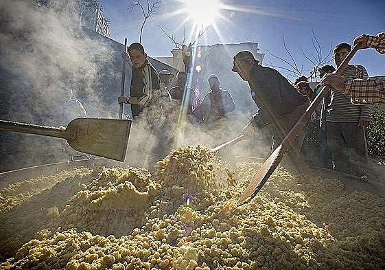 Migas being prepared