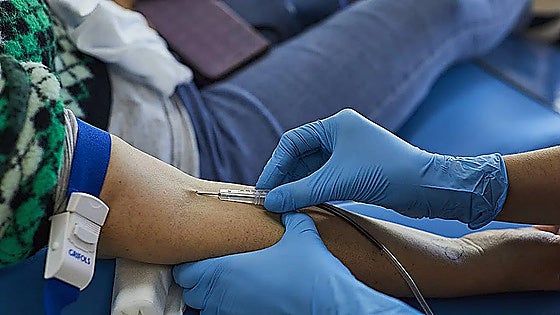 Andalusian health service calls for blood donations for Cordoba train crash victims: 'It is essential'