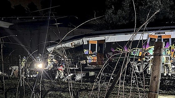 Driver dies after train derails in Barcelona due to bad weather