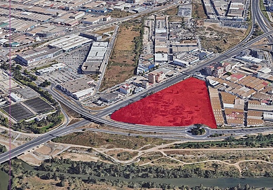 Tomás Olivo, owner of La Cañada in Marbella, takes the first step towards building a large shopping centre in Malaga