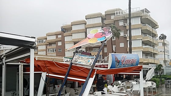 Storm Kristin: Trains suspended and villages cut off as 90km/h winds batter Malaga