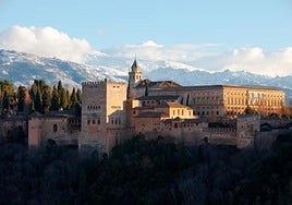 Its spectacular location is more appealing at this time of year.