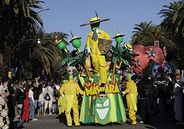 Thousands of people enjoyed the spectacular carnival parade through Malaga city centre last year.
