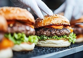 Best Burger will hold the final on 10 March.