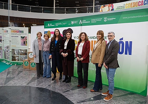 Authorities at the opening of the convention held at the Palacio de Congresos in Torremolinos.