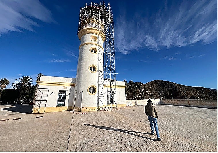 Restoring Granada’s coastal ‘Guardians’: Three iconic lighthouses undergo €300,000 heritage makeover
