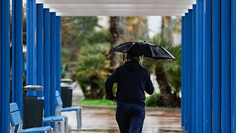 Malaga and Cadiz red weather alert: Storm Leonardo 'atmospheric river' to dump 250mm of rain