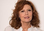 Susan Sarandon receives the International Goya after Cate Blanchett, Juliette Binoche, Sigourney Weaver and Richard Gere.