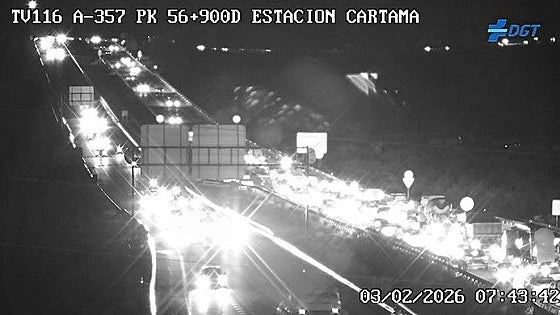 Malaga traffic: vehicle collision hampers city access through A-357