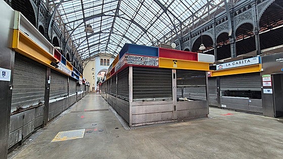 Malaga storm alert: markets and shops lose revenue due to forced closure and no customers