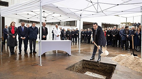 Regional president lays first stone of Malaga's new hospital