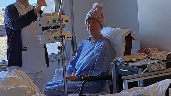Elisabeth Roldán, Malaga woman who underwent complex 4kg tumour removal, dies aged 39