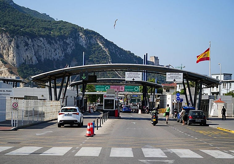 End of Gibraltar-Spain land border 'as soon as 10 April'