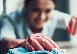 Spanish court upholds worker dismissal over lateness and social media use at work