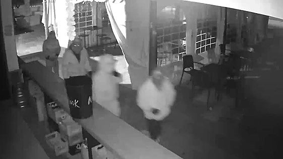 Malaga crime: police arrest three suspects for 26 robberies in shops and establishments