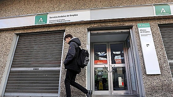 Andalucía: unemployment fell by 2,629 people in February to 588,474