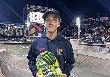 Bijueska at the World Skateboarding Championship in São Paulo.