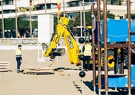 Renovation work on the pedestrian walkways on the beaches.