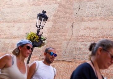 Malaga's Sagrario church to receive work authorisation to close major crack