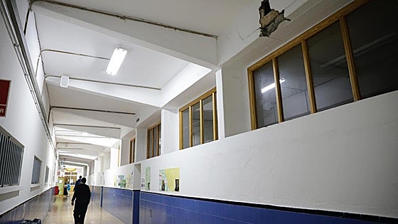 Malaga high school reports damage that threaten 'stability and security'