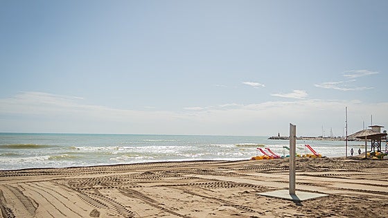Town hall slams government delays as Torremolinos funds its own beach recovery