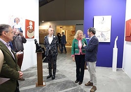 The Mayoress of Marbella has visited the fair, which is being held at the Palacio de Congresos until the 29th.