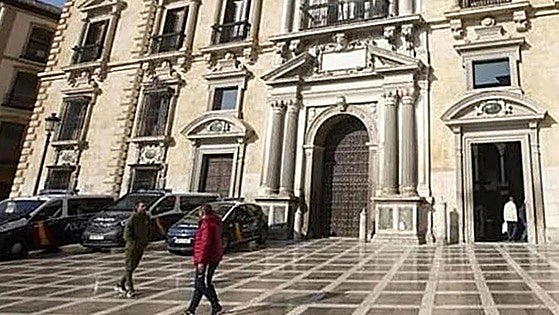 Four-year prison sentence upheld for reserve Guardia Civil officer for selling cocaine at work