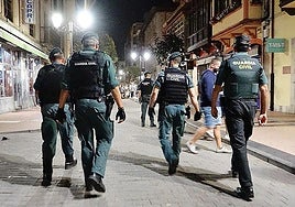 Guardia Civil in Ribadesella.