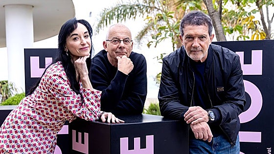 Antonio Banderas completes Malaga theatre's 'unfinished business' with the Tip Toe dance festival