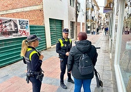 Local Police officers in Fuengirola are monitoring the misuse of PMVs.