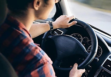 Malaga launches subsidies for young people to get driving licence: deadlines and requirements