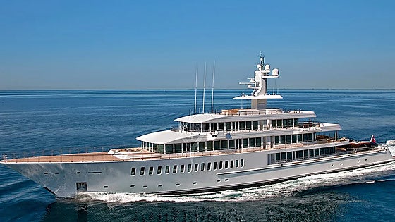 Oracle tech corporation co-founder's 'Japanese' yacht calls at Malaga Port