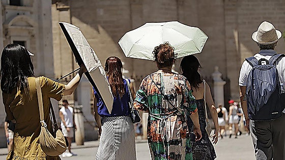 Andalucía faces week of contrasts: from summer heat to rainfall