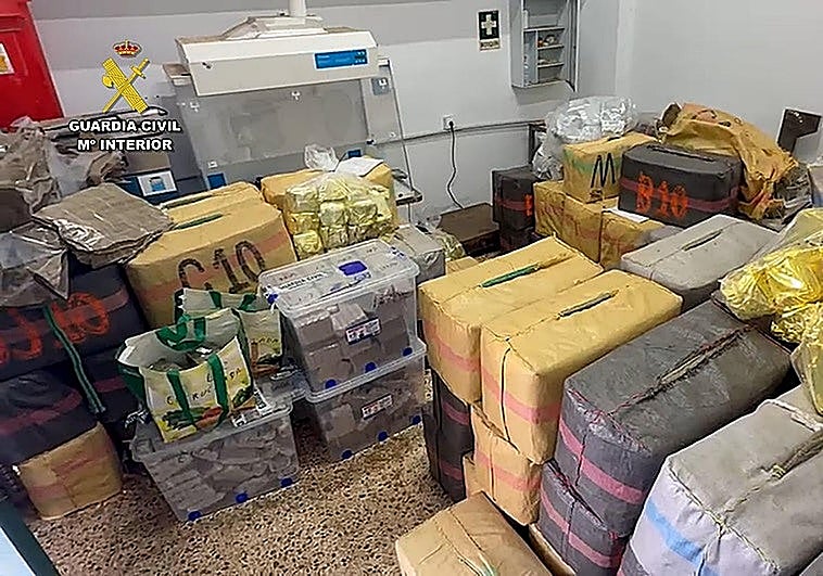 Police smash drug-trafficking gang operating in Granada and Almeria provinces