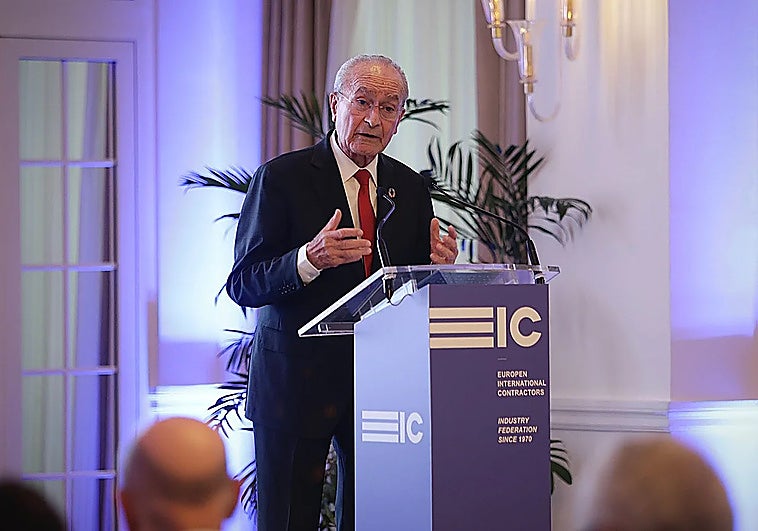 Malaga mayor seeks companies willing to take on urban coastal improvement plan