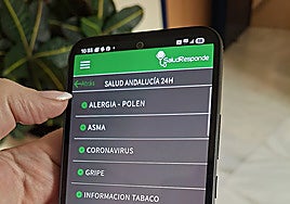 Photo of the Salud Responde app.