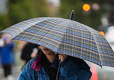 Andalucía activates yellow warnings for 'locally heavy showers' and storms between Tuesday and Thursday