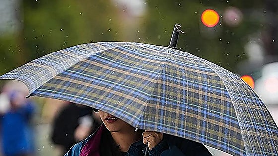 Andalucía activates yellow warnings for 'locally heavy showers' and storms between Tuesday and Thursday