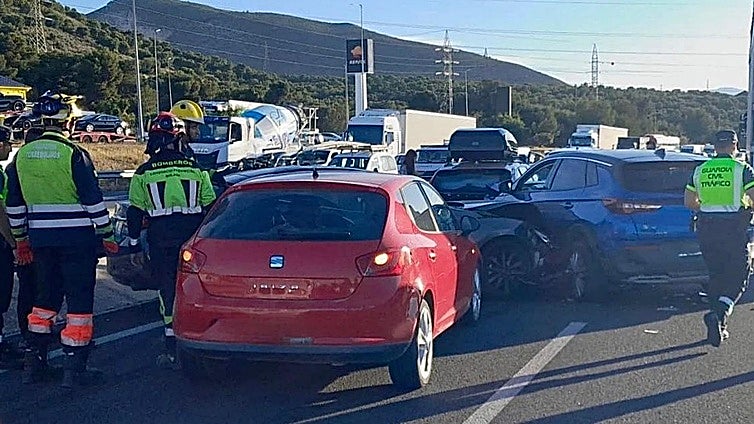 Chaos on the A-7: Multi-vehicle crash triggers 12km tailbacks near Torremolinos