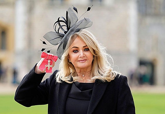 Bonnie Tyler 'in induced coma' at Faro Hospital as condition worsens