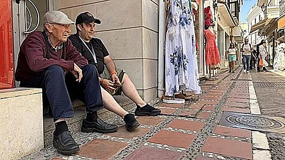 Marbella resident Arturo, 86, and his grandson who live on the town's streets: 'We just want to pay rent'