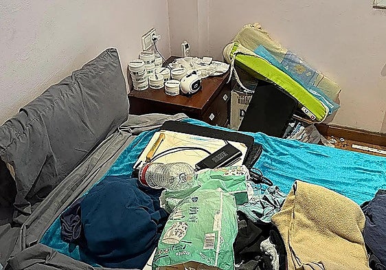 Parents of three children rescued from four-year 'lockdown' in Spanish villa jailed