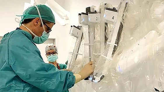Medical milestone: Spain’s first robot-assisted paediatric kidney surgery