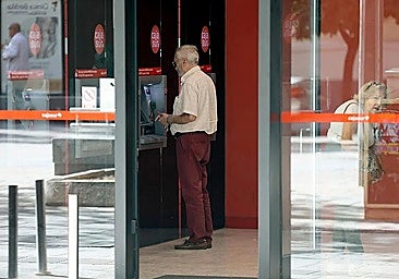 The new face of fraud: three new scams draining bank accounts