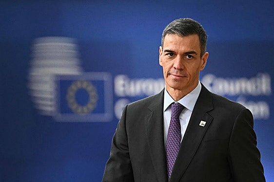 Spain has to cut spending by 15 billion euros by 2028 to comply with Europe