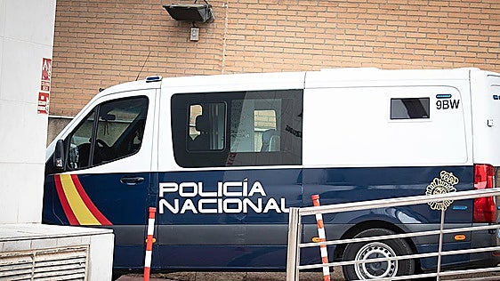 Granada police officer previously convicted of 3,000-euro theft arrested over alleged attempt to drug woman