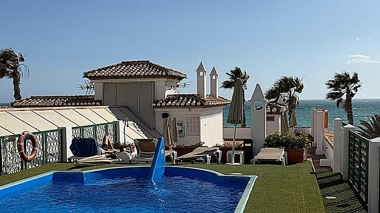 Granada's Costa Tropical benefits from the 'safe haven' effect with a rise in summer bookings and prices