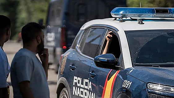 Madrid mother arrested for leaving toddler in stroller while partying